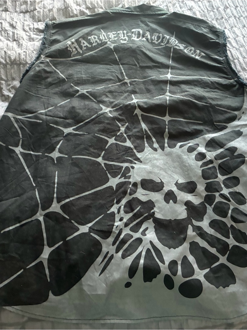 Harley-Davidson Black & Gray Skull Sleeveless Button Up